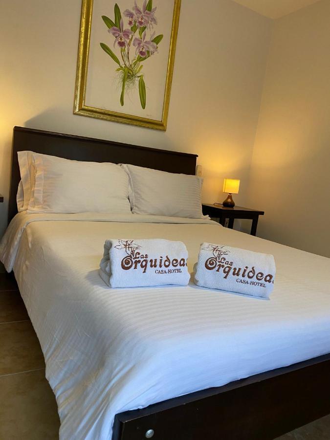Casa Hotel Las Orquideas سيركاسيا المظهر الخارجي الصورة